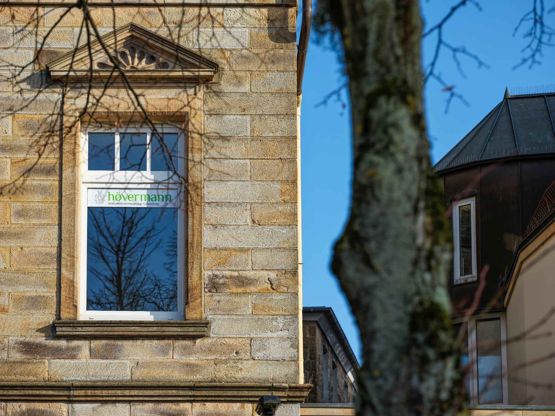 Eingangsbereich und Fassade der Hövermann GmbH in der Marktstraße 3, Ibbenbüren